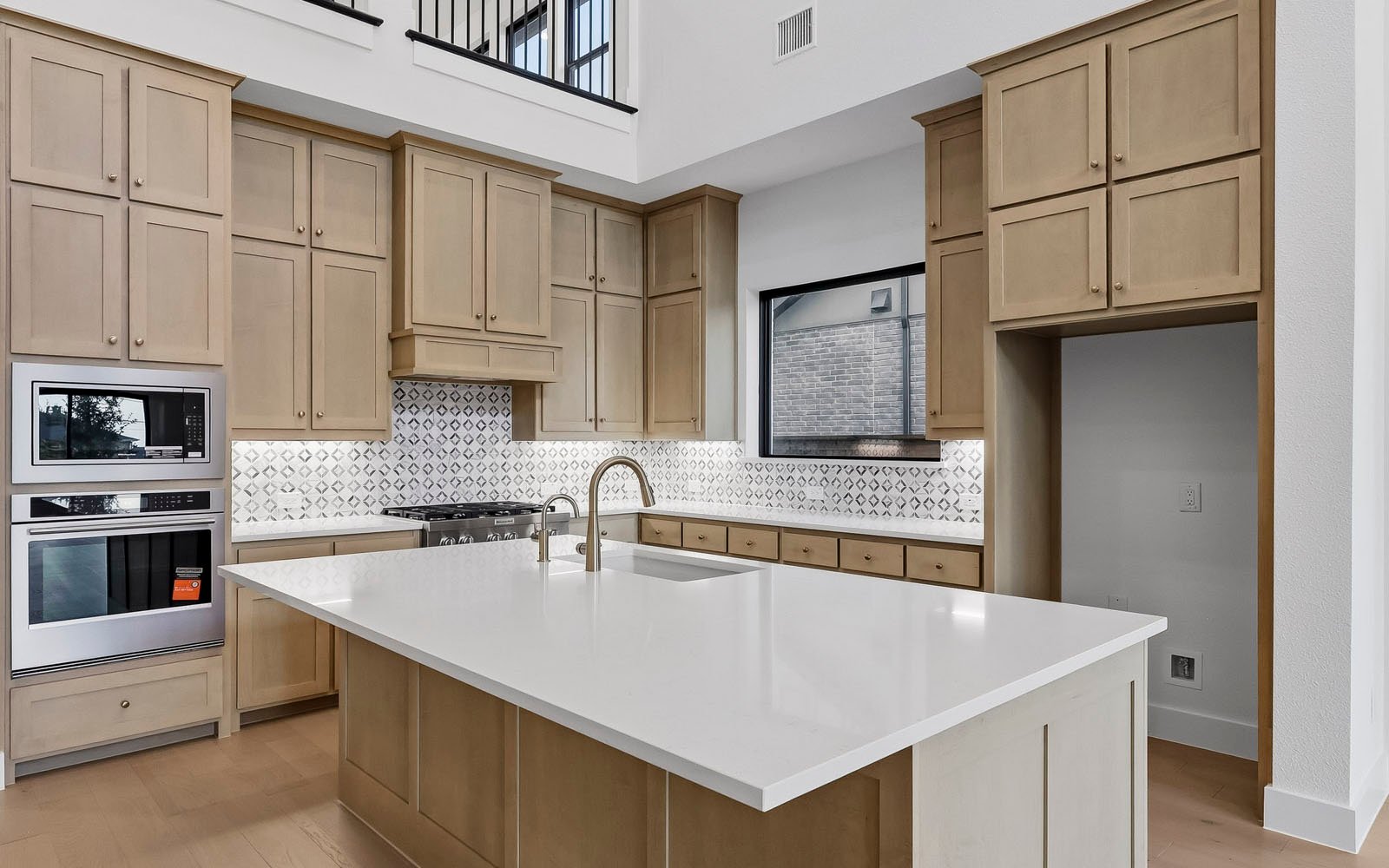 15643 Violet Ln Frisco - Kitchen
