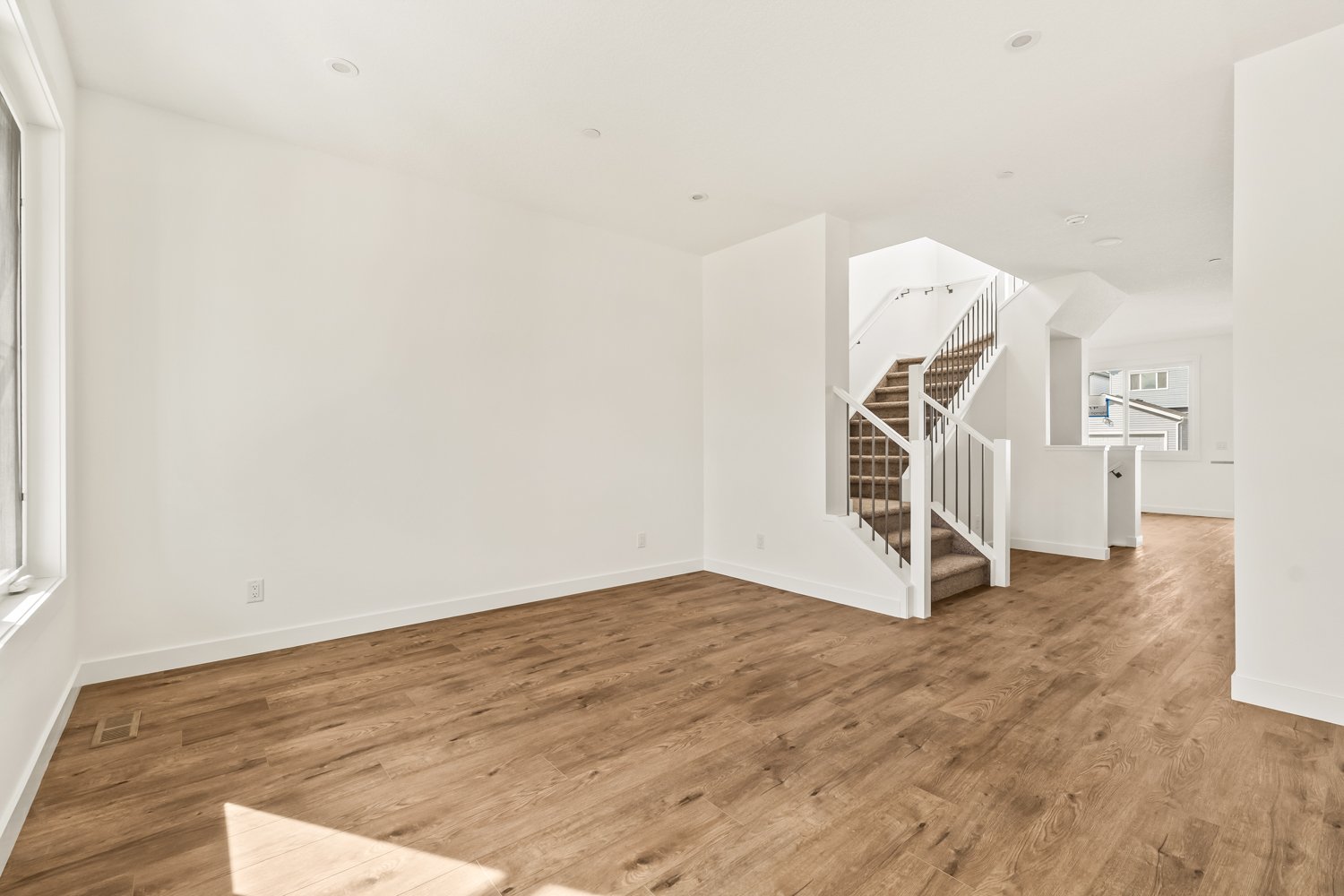 A photo of a quick possession home in Livingston, located at 47 Herron Walk