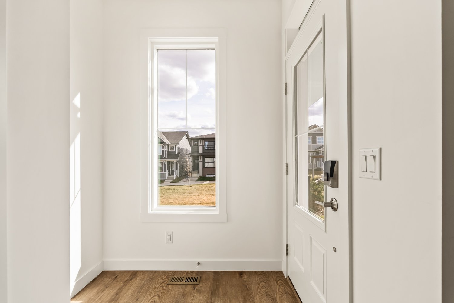 A photo of a quick possession home in Livingston, located at 47 Herron Walk