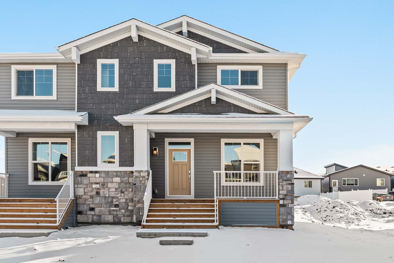 A photo of a quick possession home by Brookfield Residential, located at 885 Livingston View NE in Livingston, Calgary, Alberta.