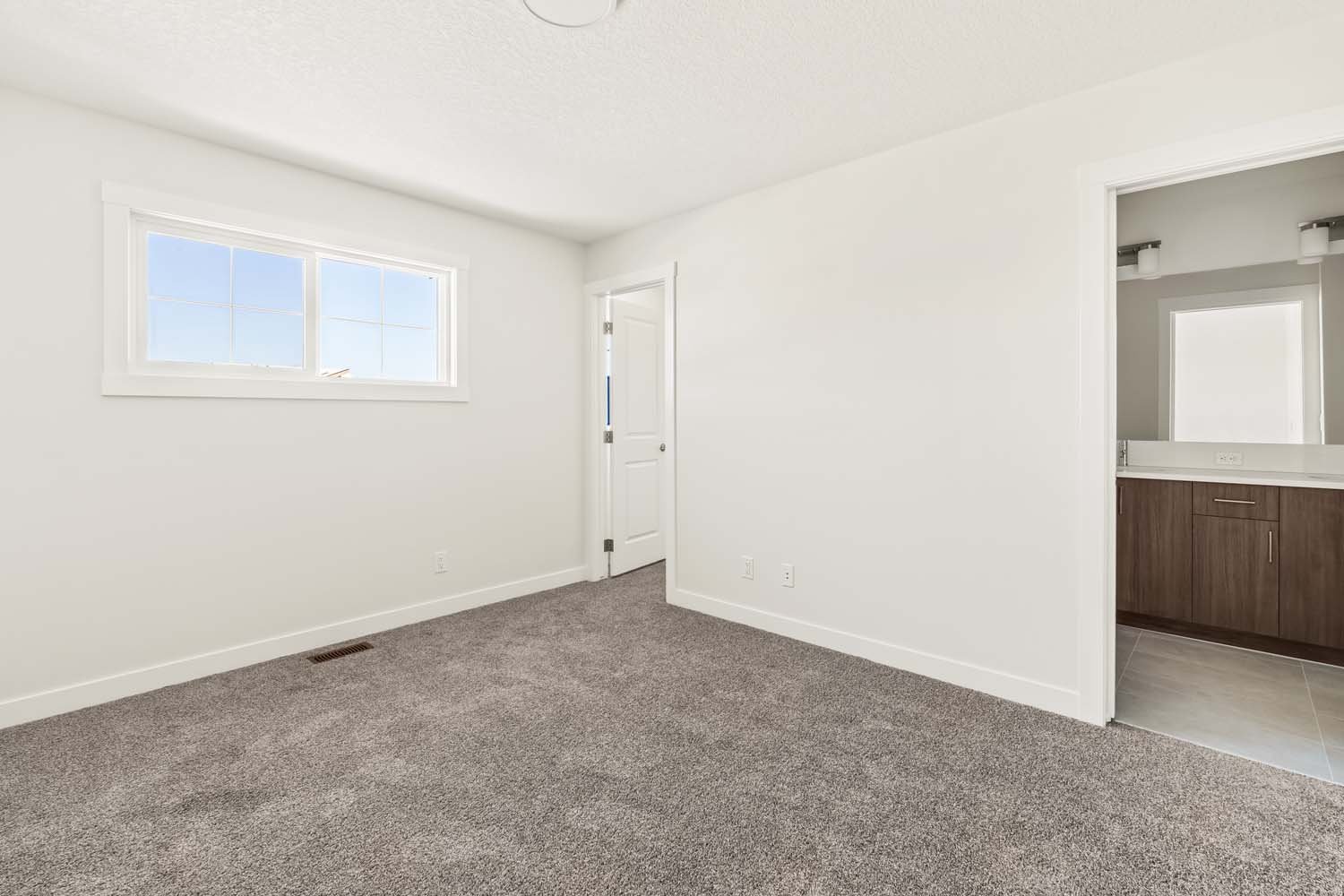 A photo of a quick possession home by Brookfield Residential, located at 885 Livingston View NE in Livingston, Calgary, Alberta.