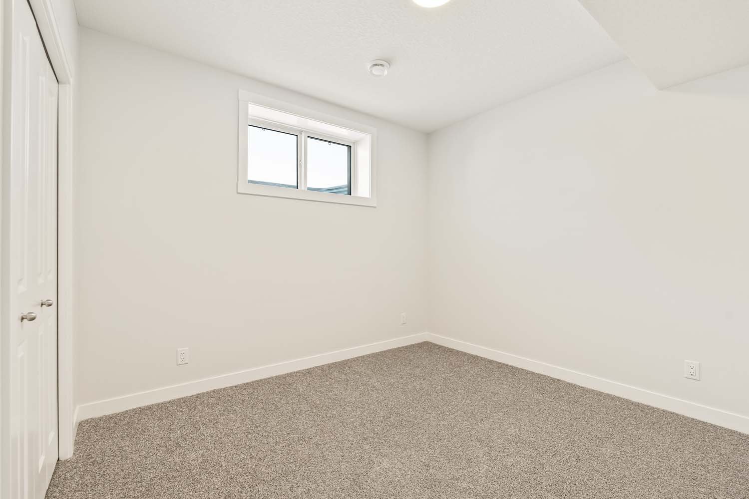 A photo of a quick possession home by Brookfield Residential, located at 889 Livingston View NE in Livingston, Calgary, Alberta.