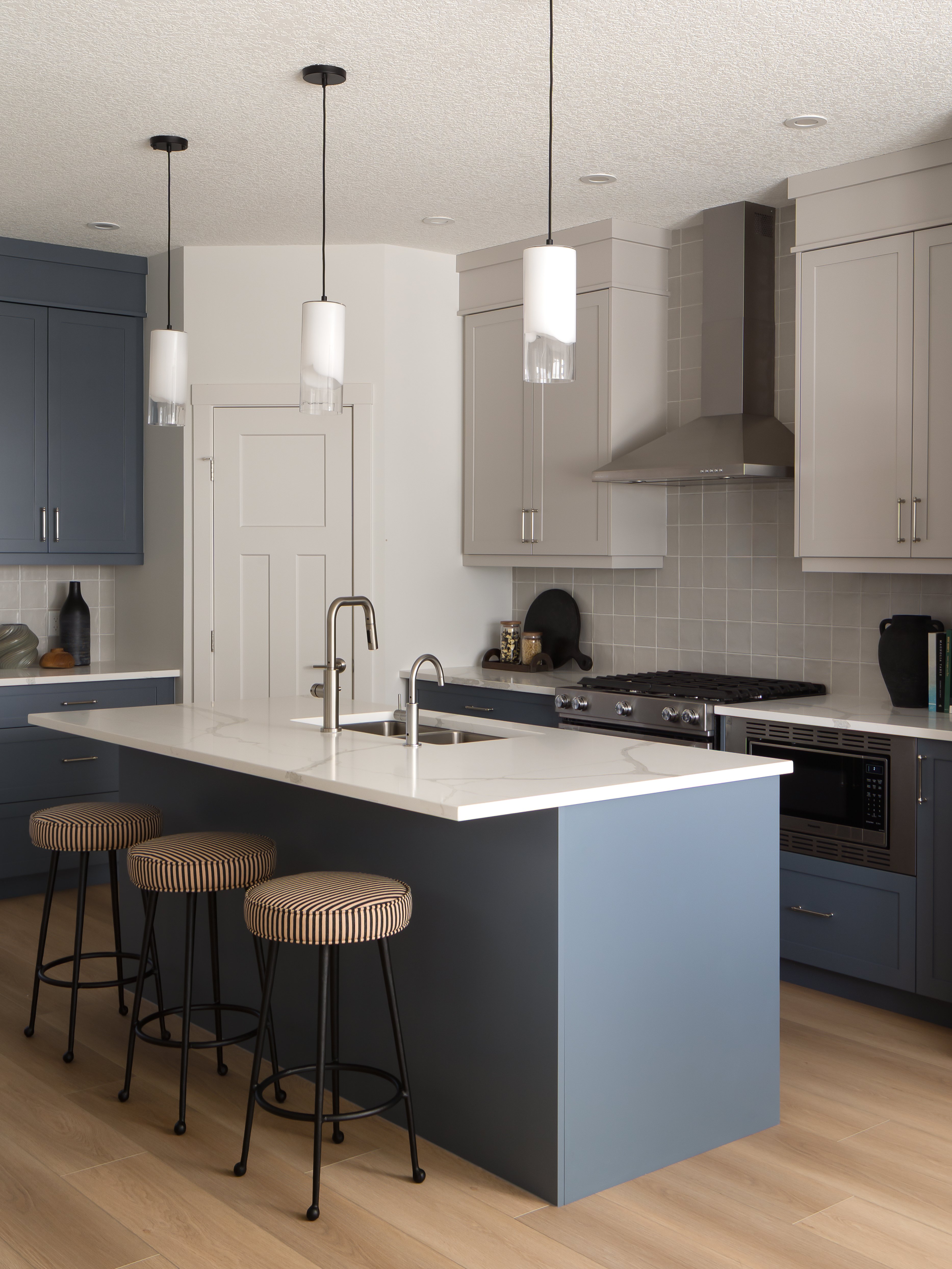 Photos of a show home in Rockland Park at 36 Rodelle Terrace NW