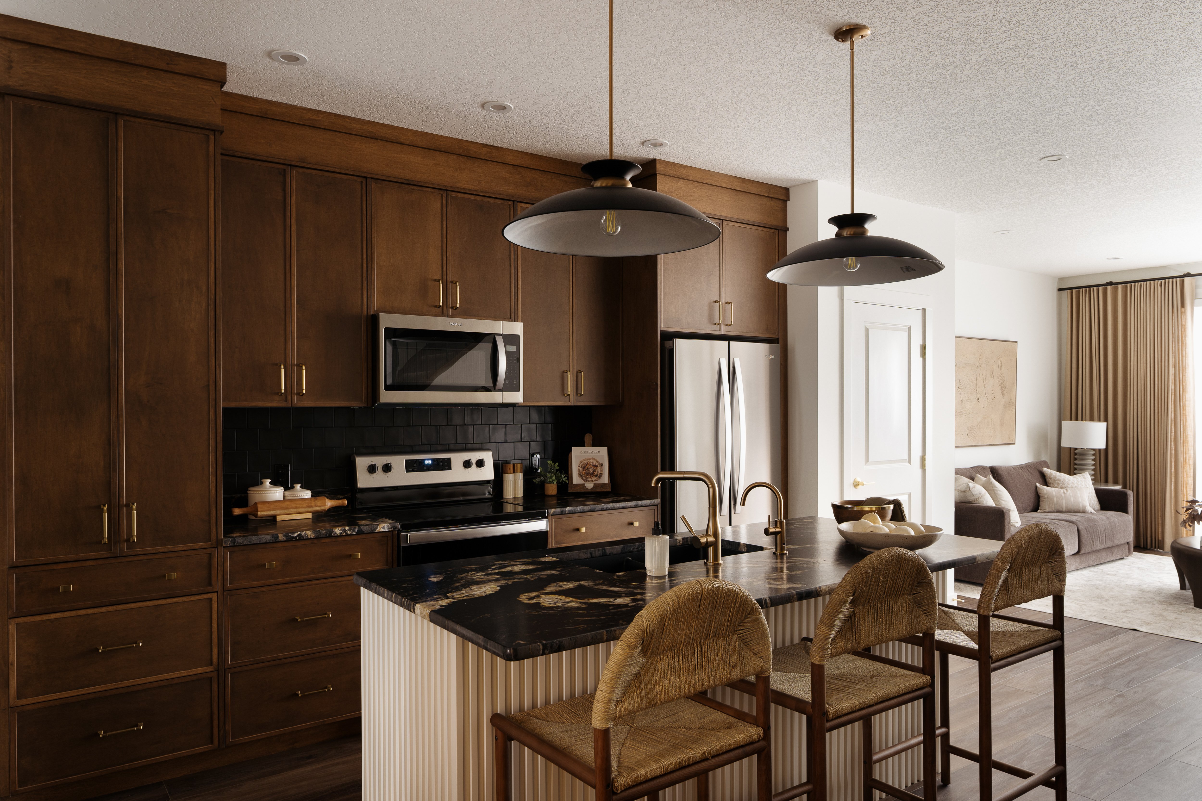 Photos of a quick possession home in Rockland Park at 8 Rodelle Terrace NW