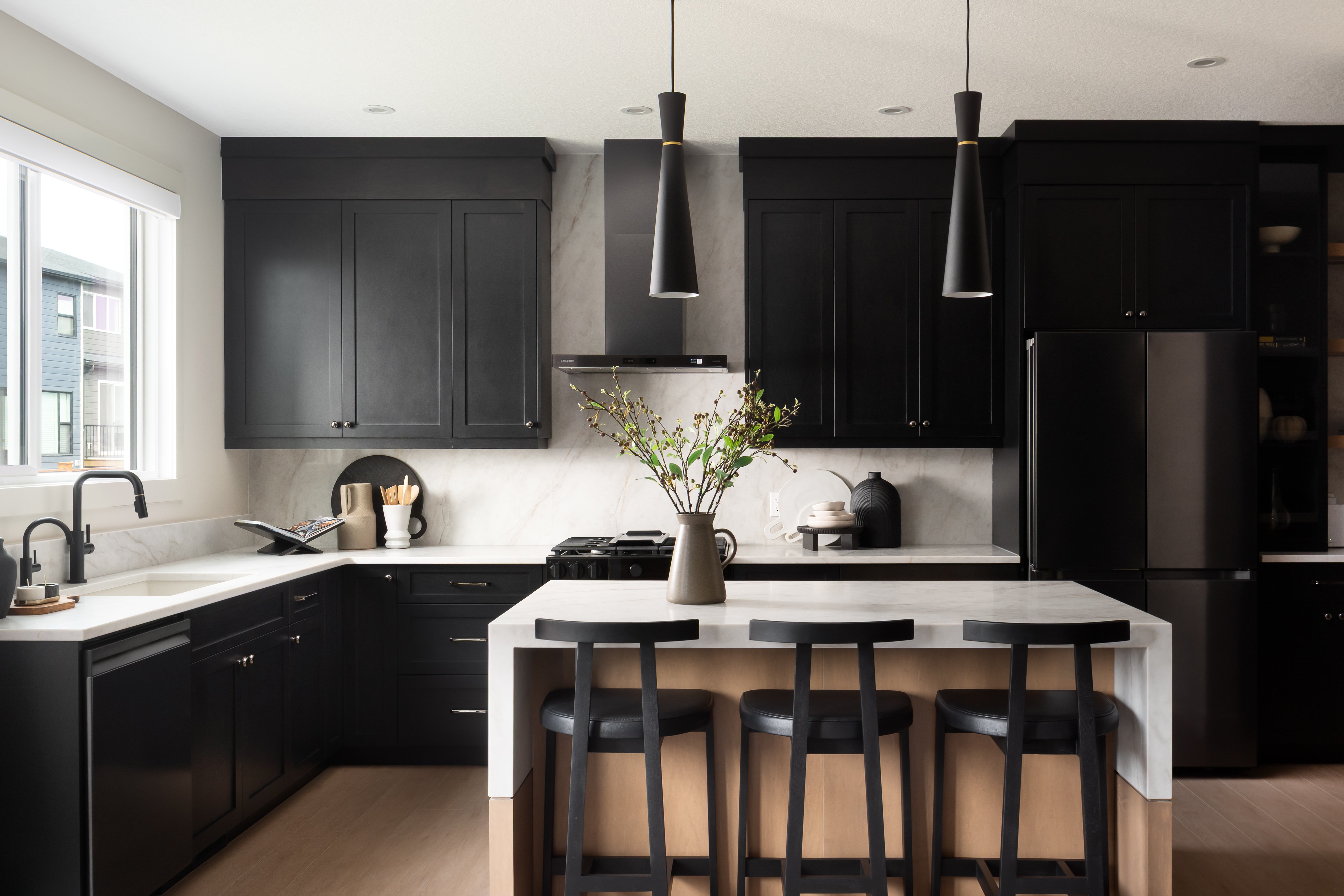 Photos of a quick possession home in Rockland Park at 15 Rodelle Terrace NW