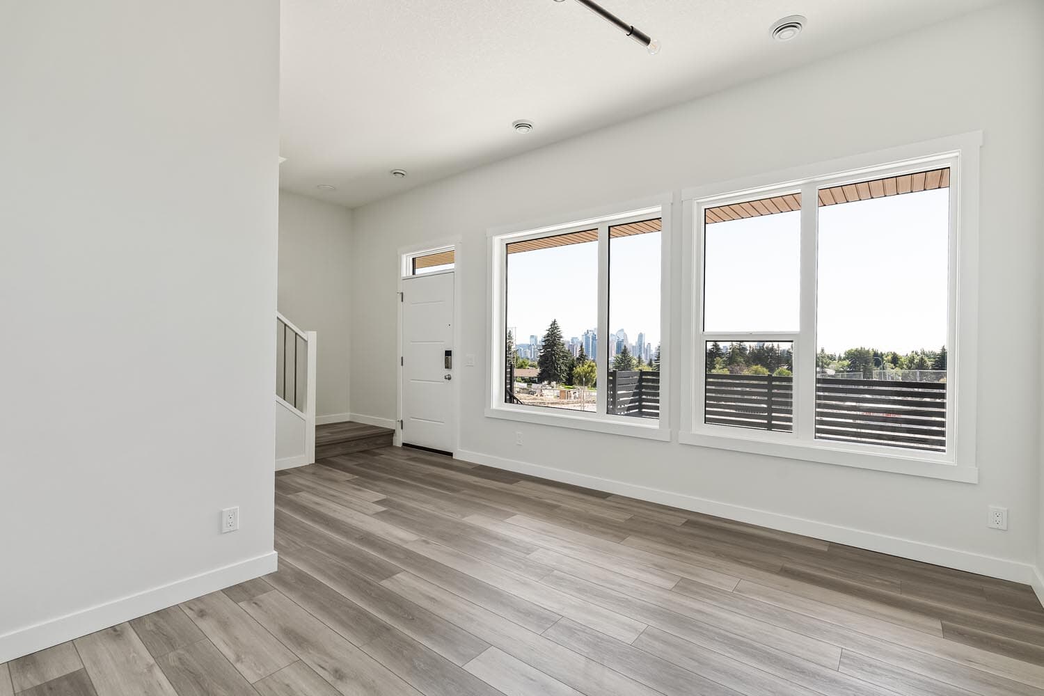 Photo of the quick possession townhome at 423 Sovereign Common SW in Crown Park by Brookfield Residential