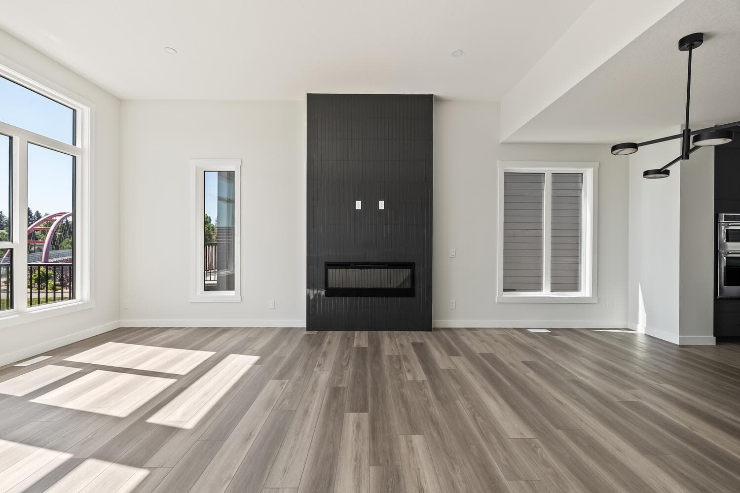 Photo of the quick possession townhome at 423 Sovereign Common SW in Crown Park by Brookfield Residential