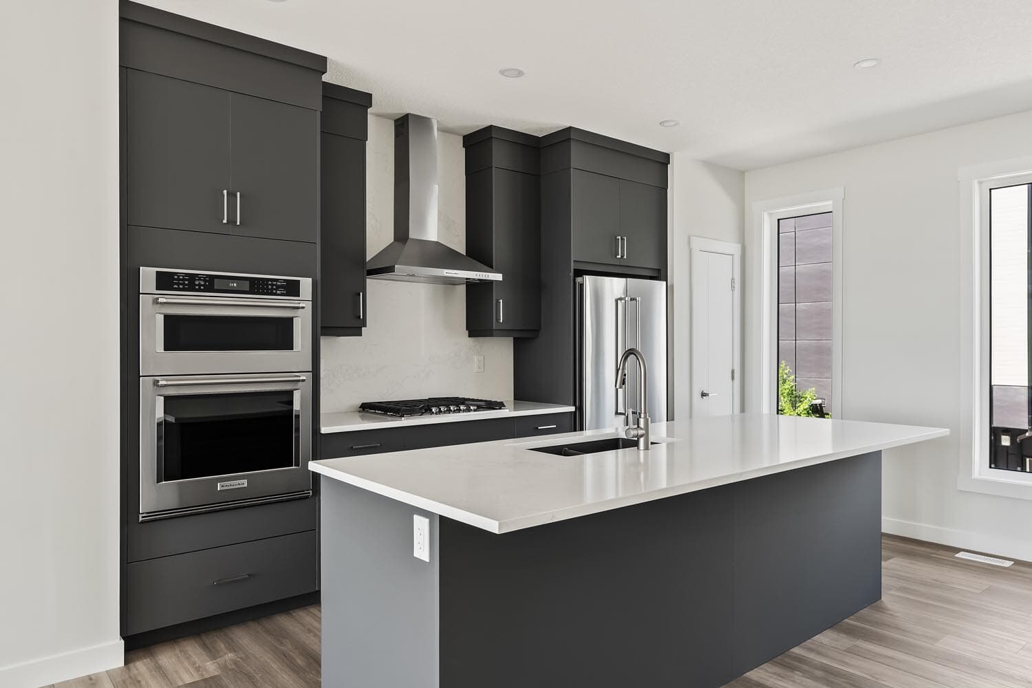 Photo of the quick possession townhome at 423 Sovereign Common SW in Crown Park by Brookfield Residential