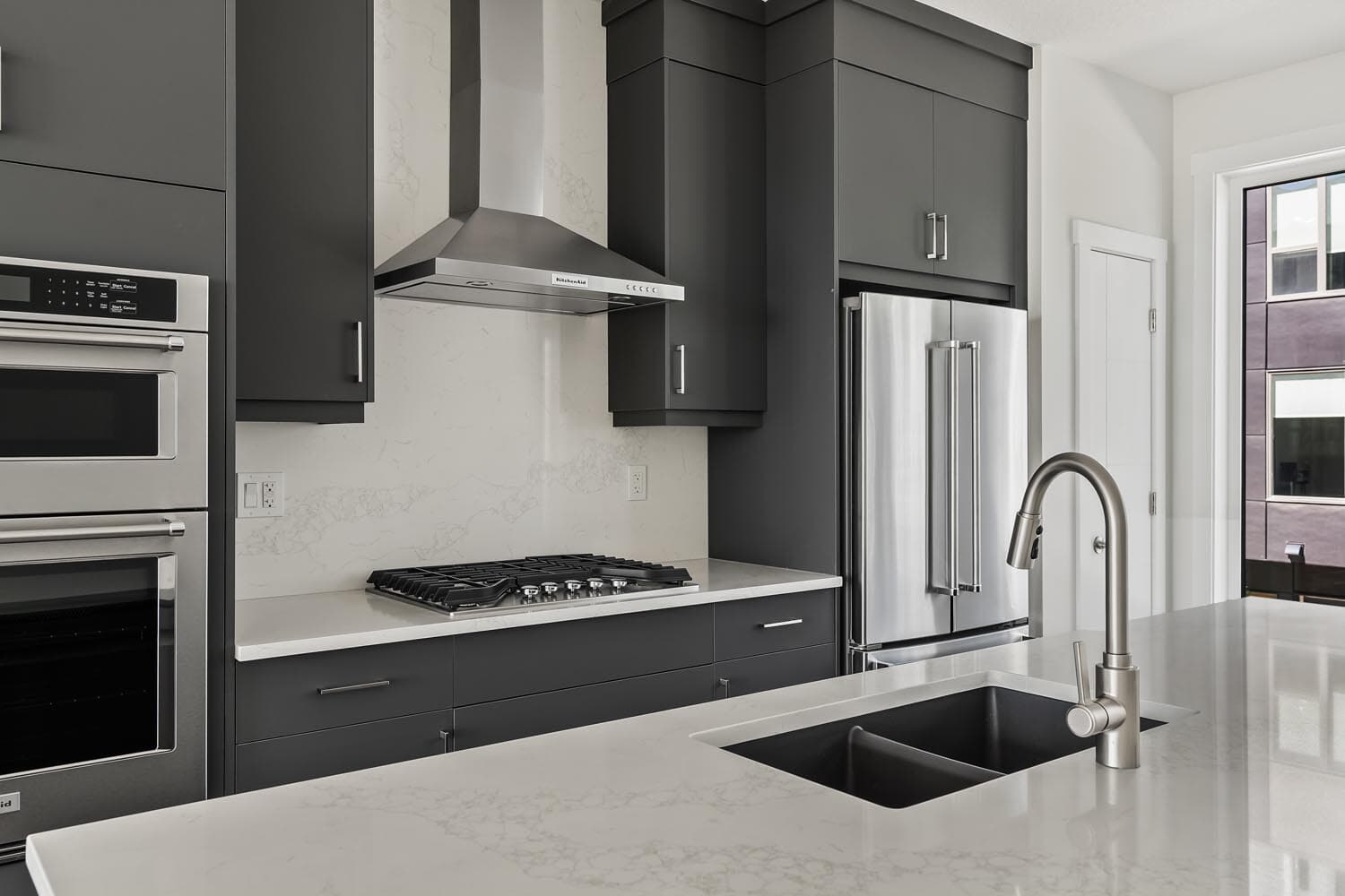 Photo of the quick possession townhome at 423 Sovereign Common SW in Crown Park by Brookfield Residential