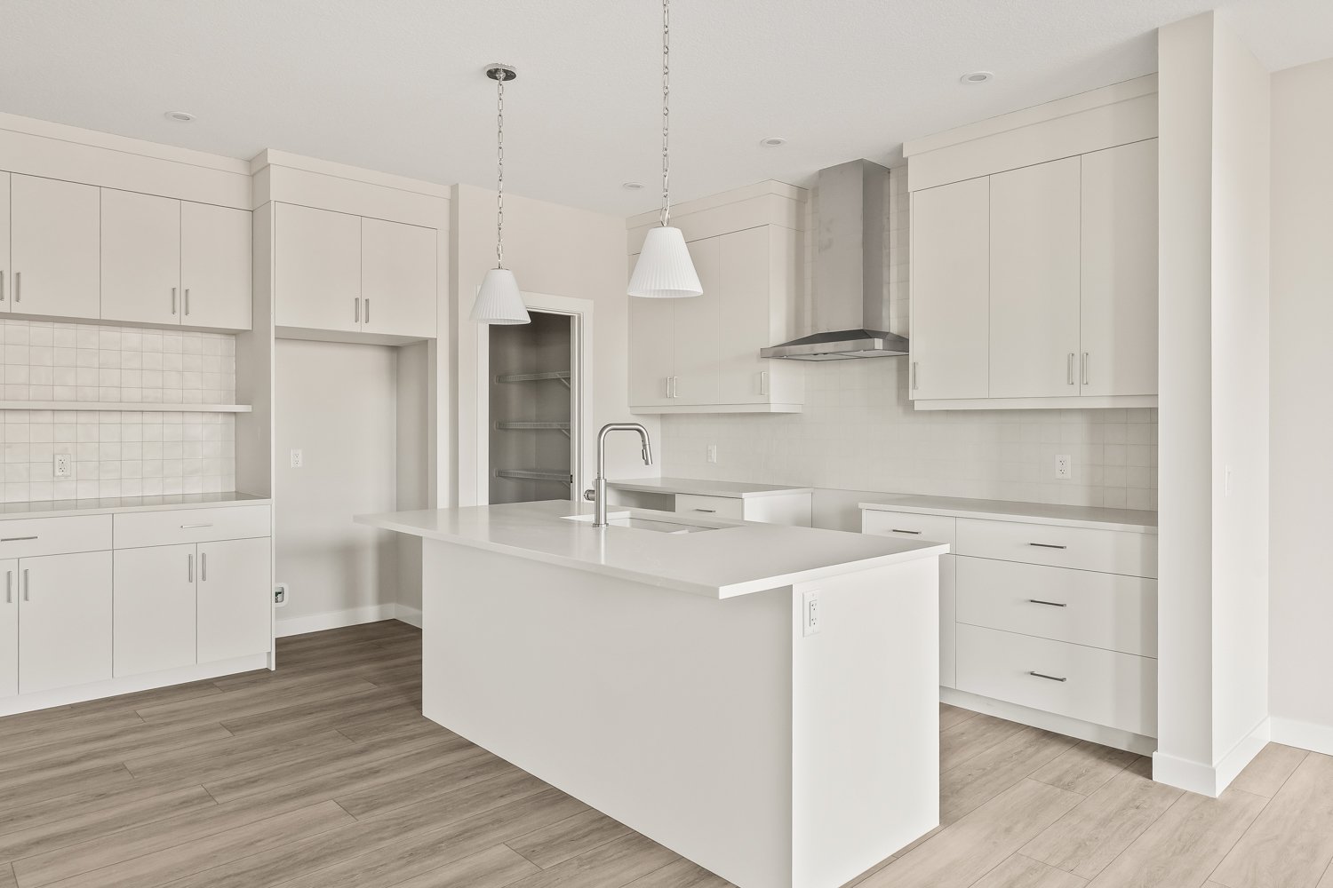 A quick possession home in Livingston located at 268 Calhoun Crescent