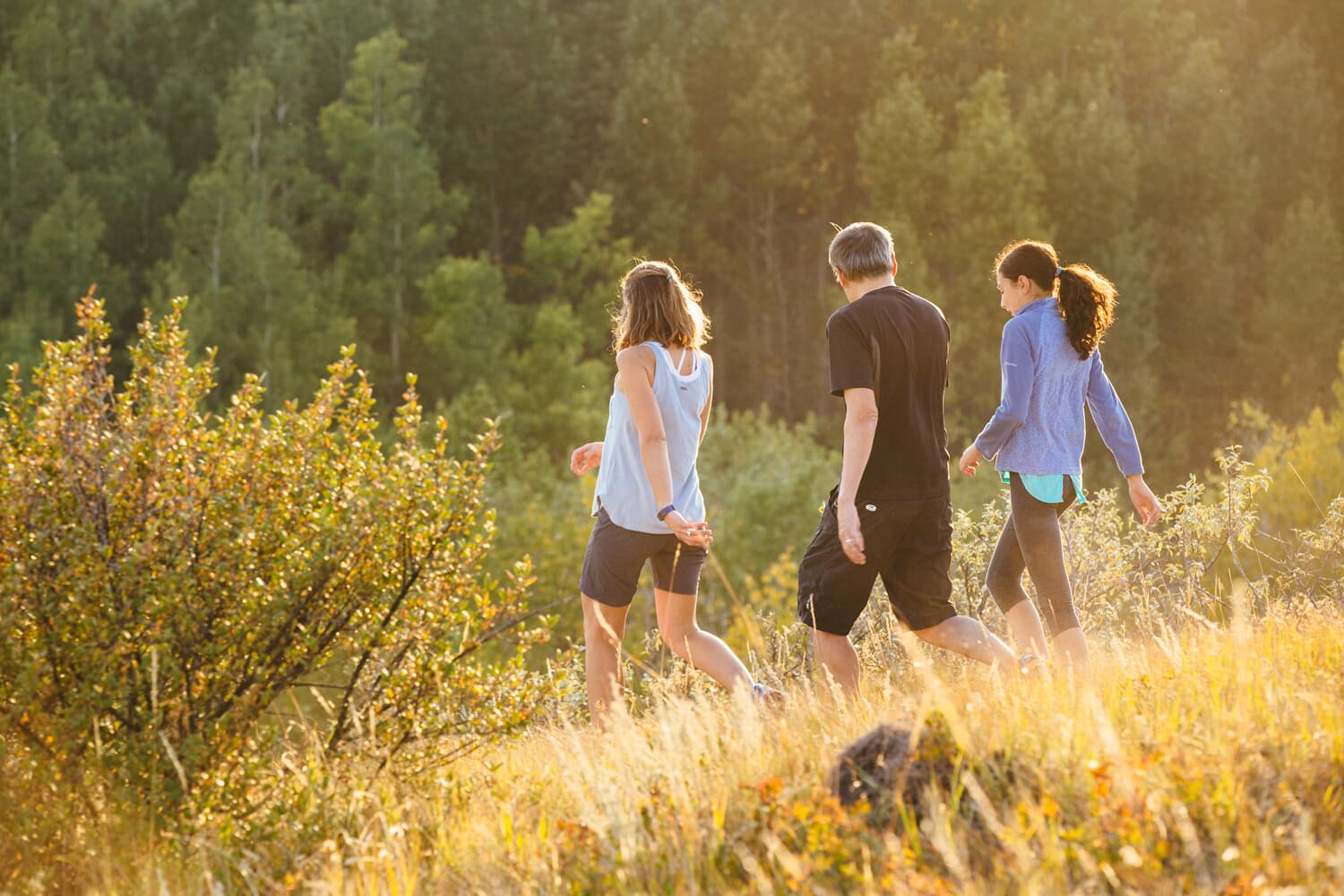 family hiking in rockland park