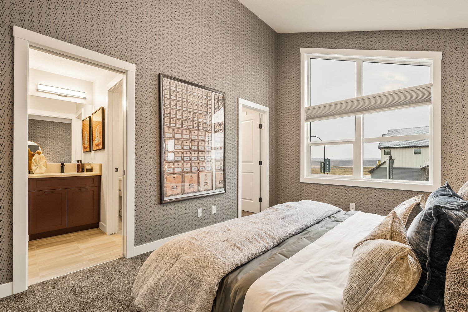 Oak - Primary Bedroom - Calgary - Brookfield Residential
