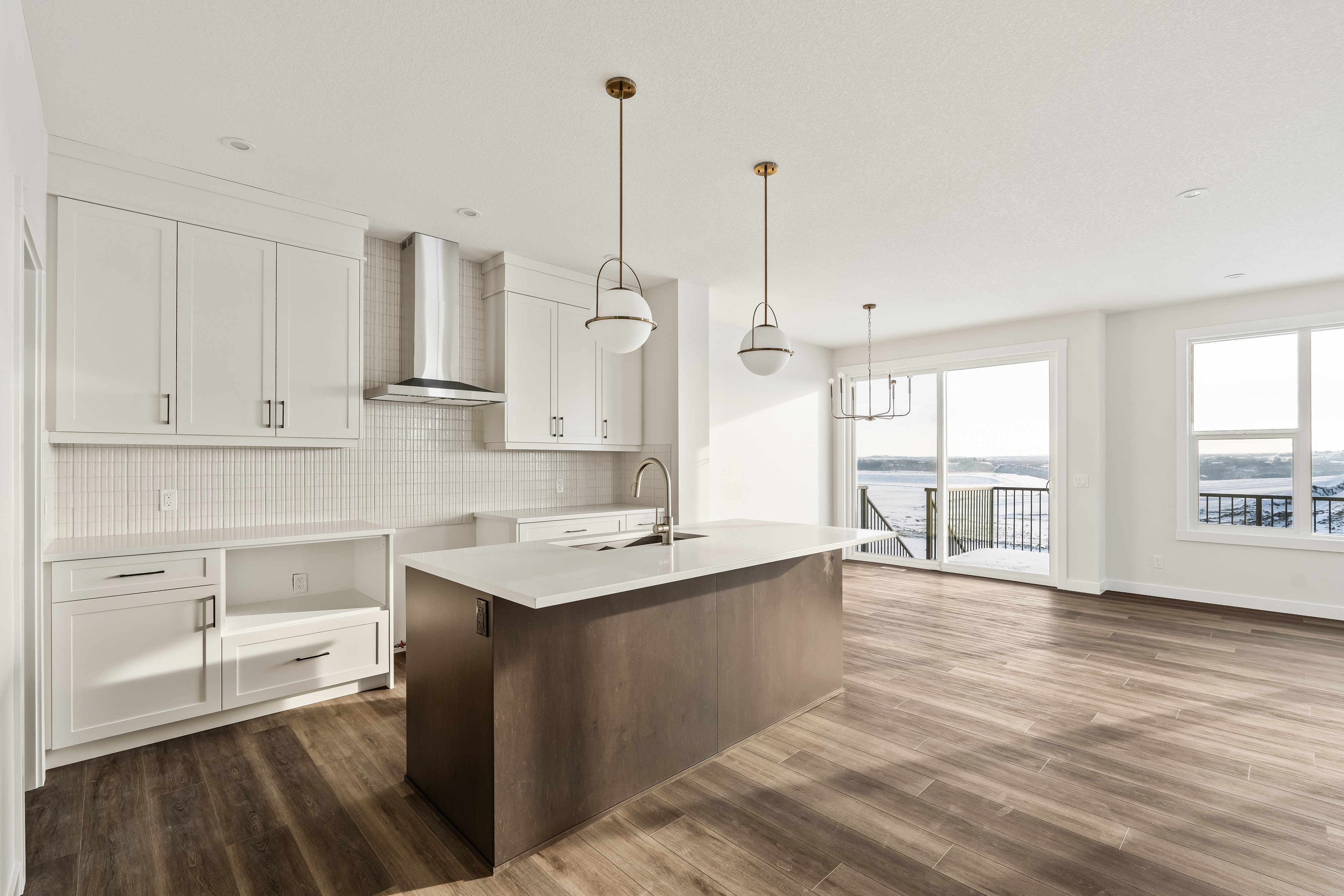 A quick possession home in Seton Ridge located at 27 Setonvista Grove