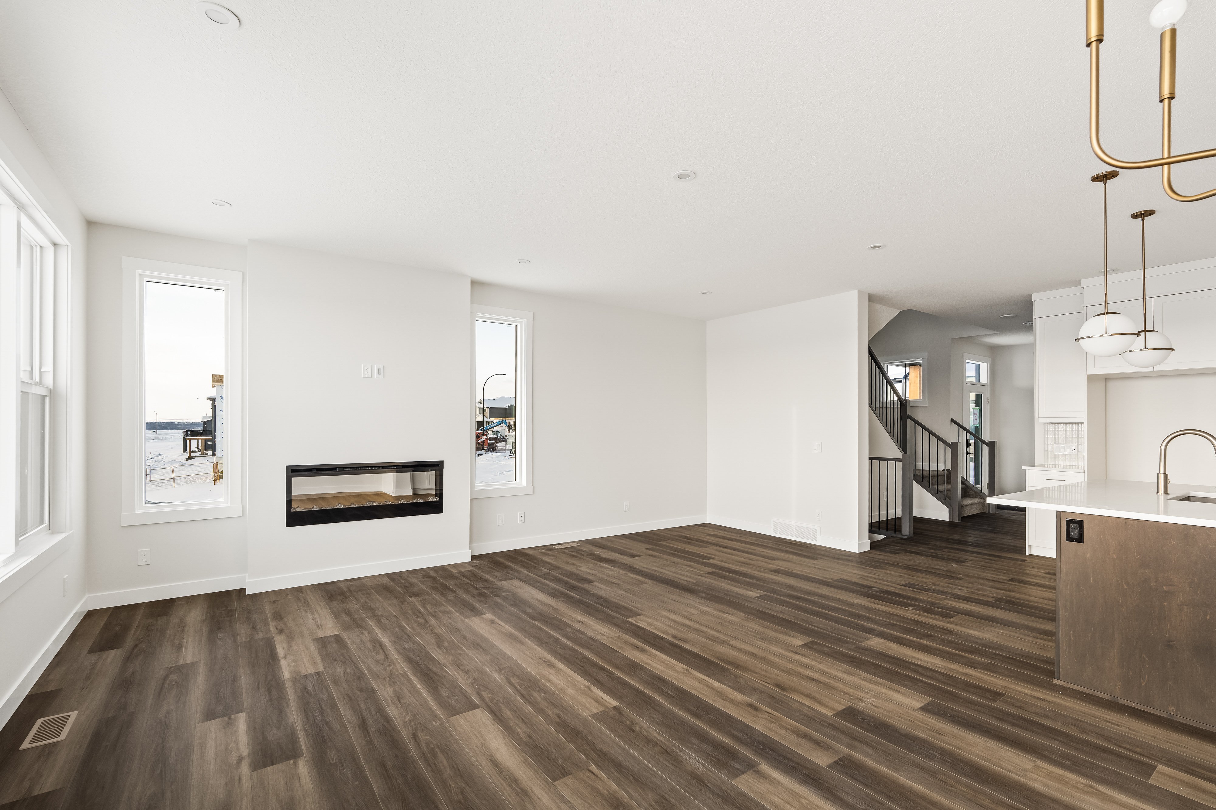 A quick possession home in Seton Ridge located at 27 Setonvista Grove