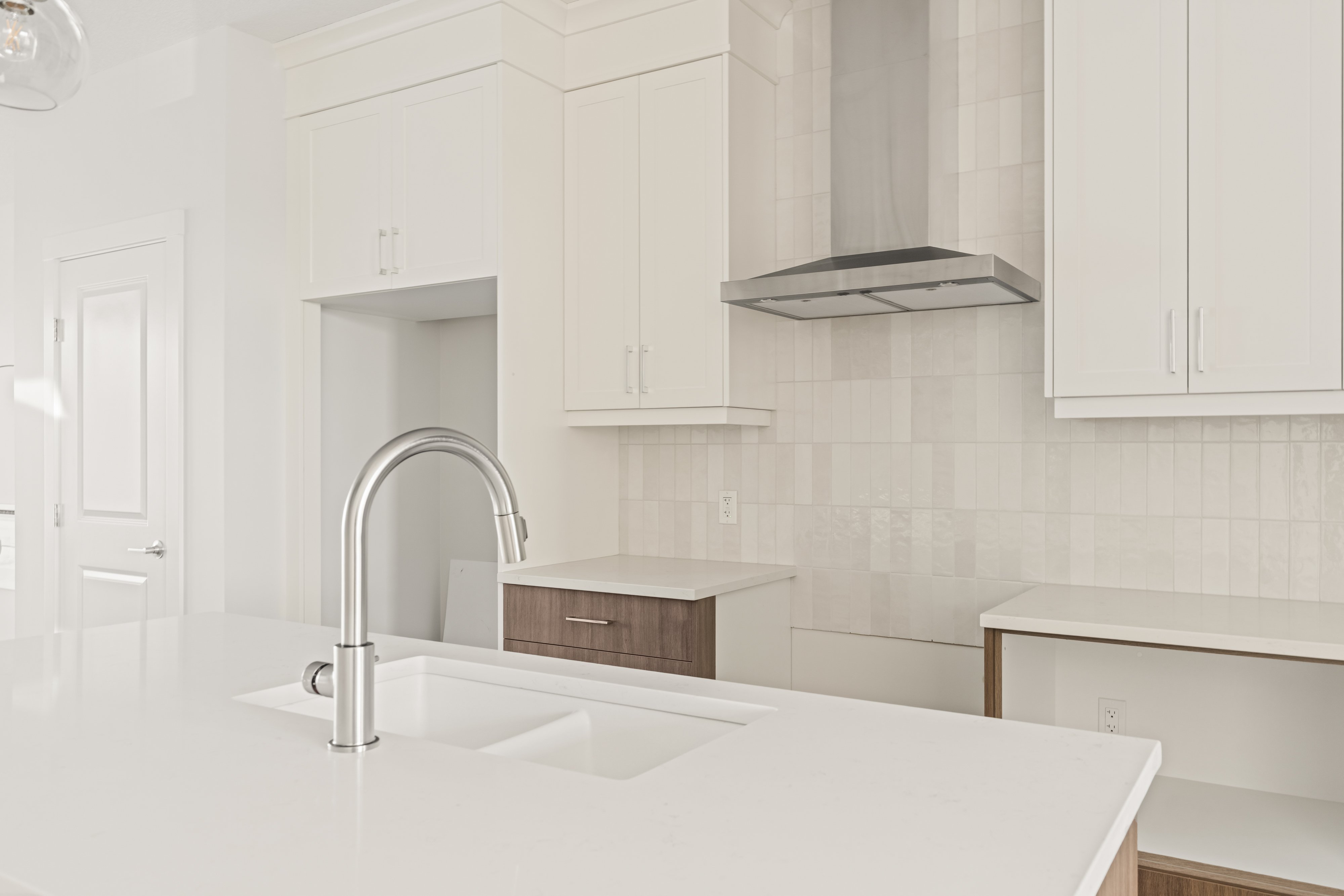 A quick possession home in Seton Ridge located at 62 Setonvista Grove