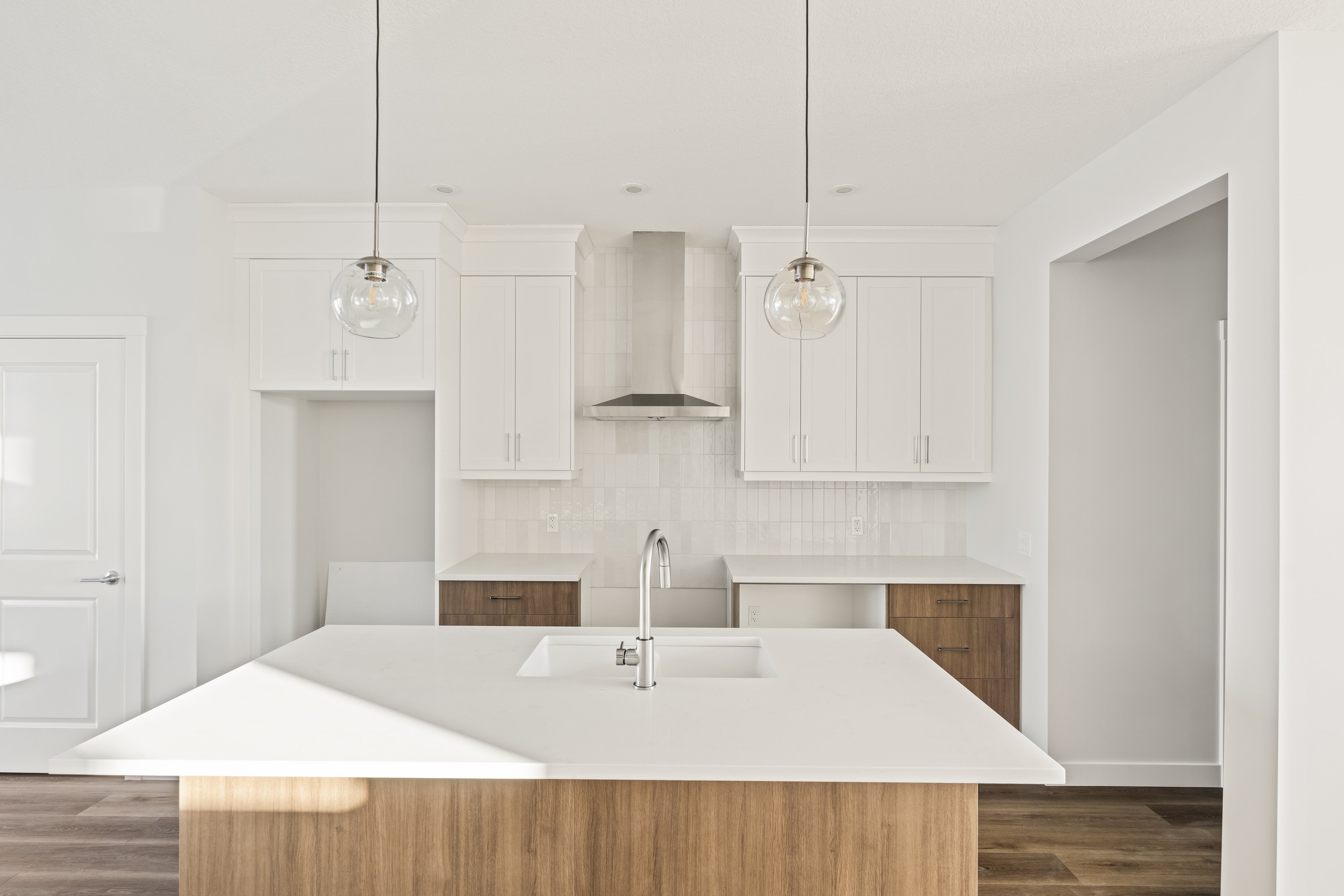 A quick possession home in Seton Ridge located at 62 Setonvista Grove