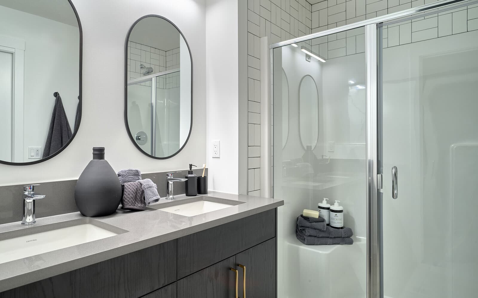 A photo of the ensuite in the Oak show home in Calgary by Brookfield Residential