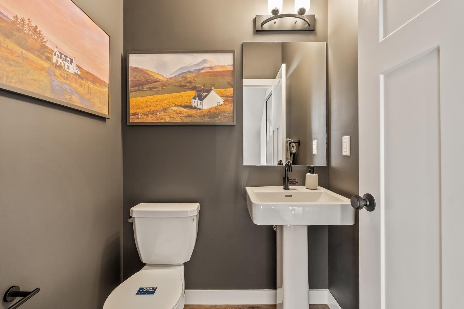 A photo of the Holiday plan by Brookfield Residential.