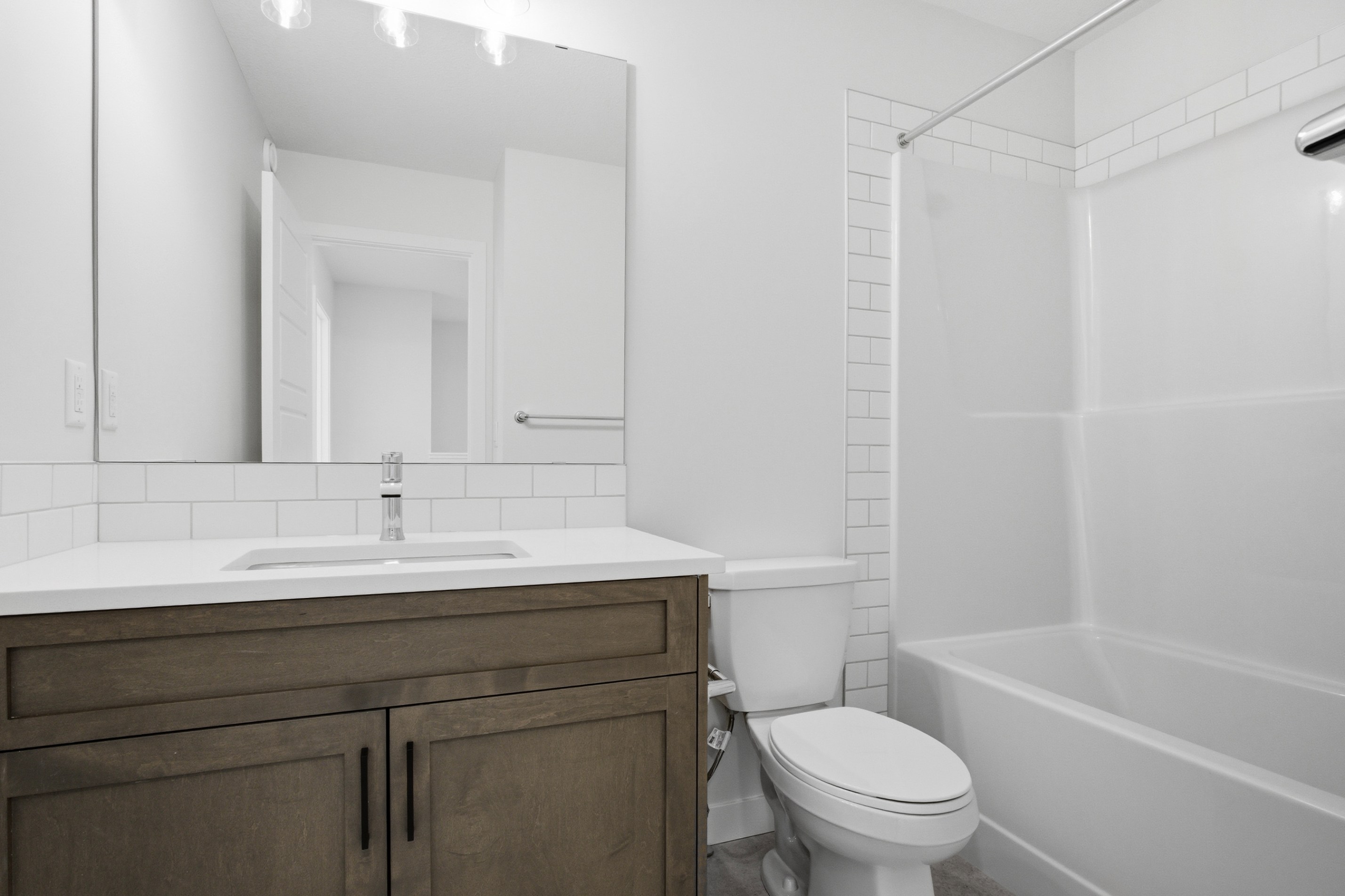 A photo of the quick possession home at 3711 Erlanger Drive in Edmonton by Brookfield Residential