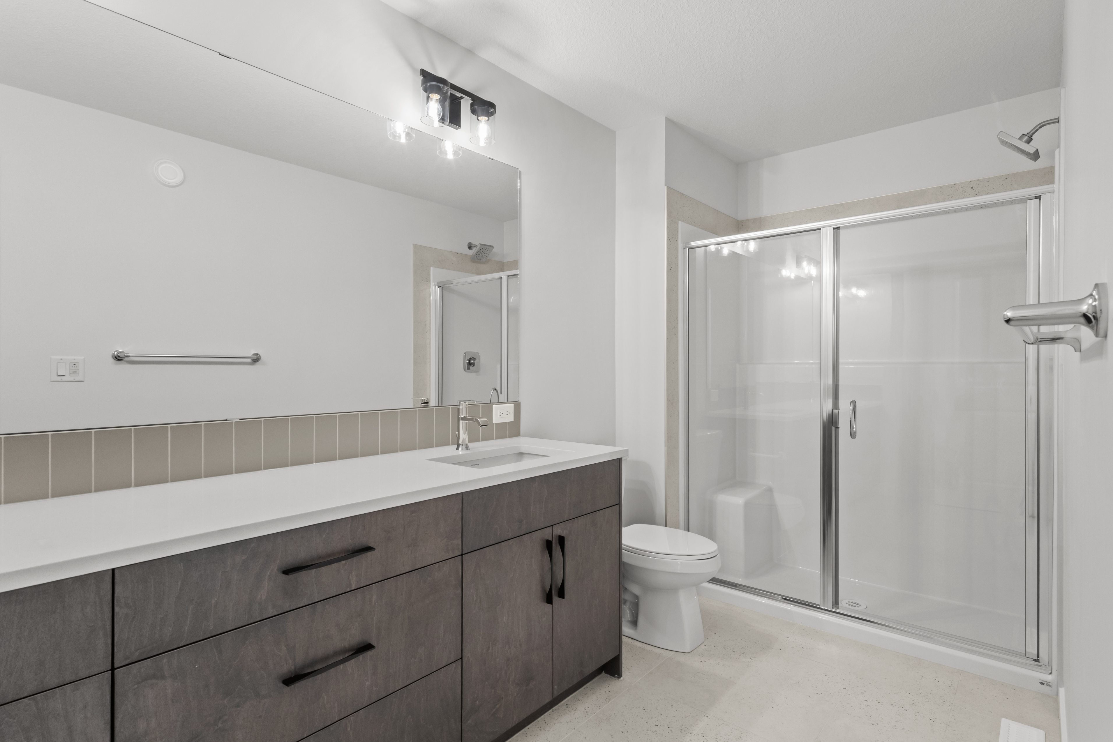 Bathroom in Edgemont by Brookfield Residential.