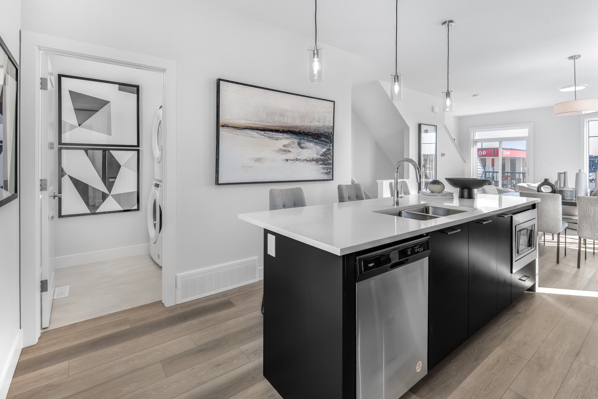 A kitchen in the Everly