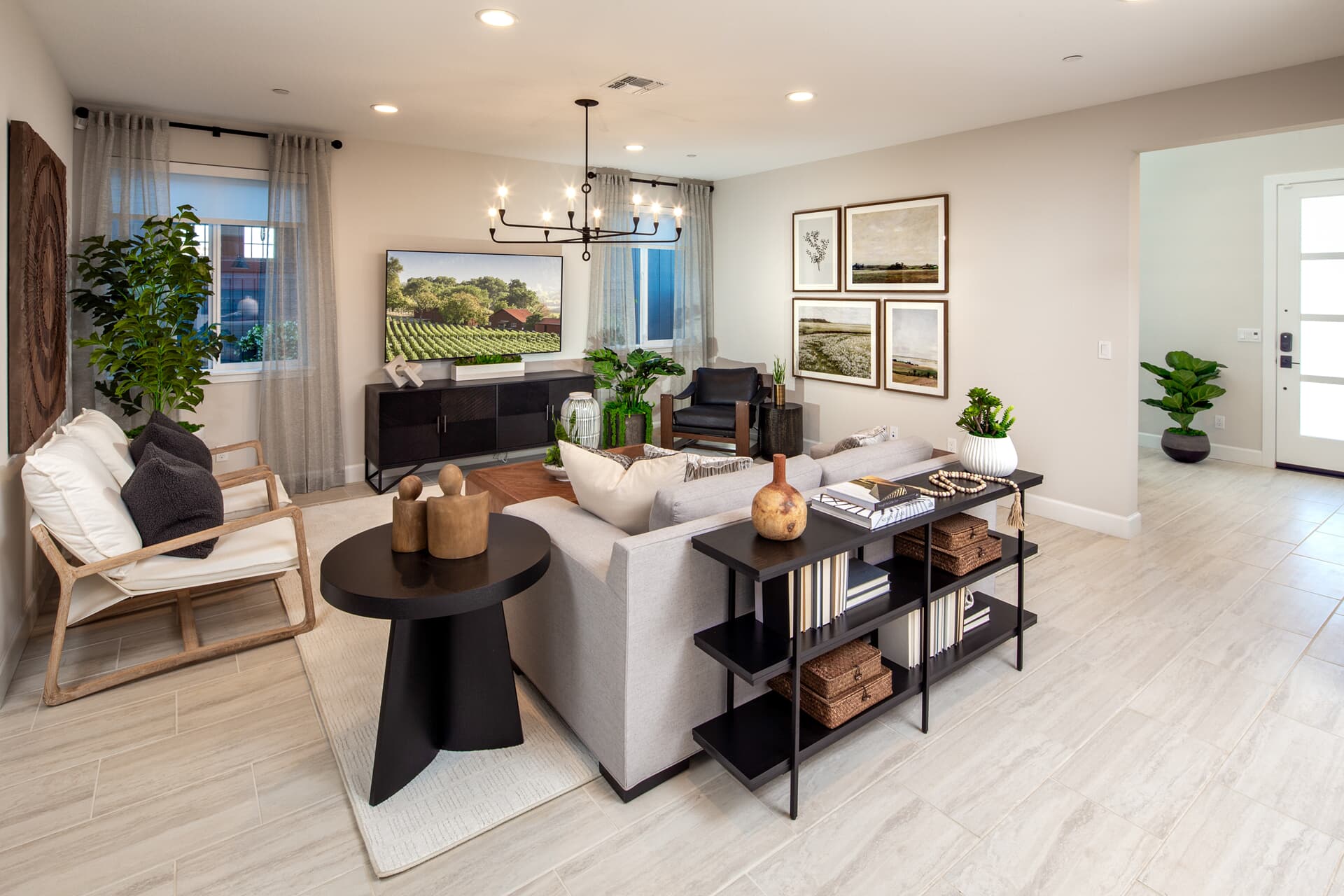 Plan 1 - Great Room - Entry