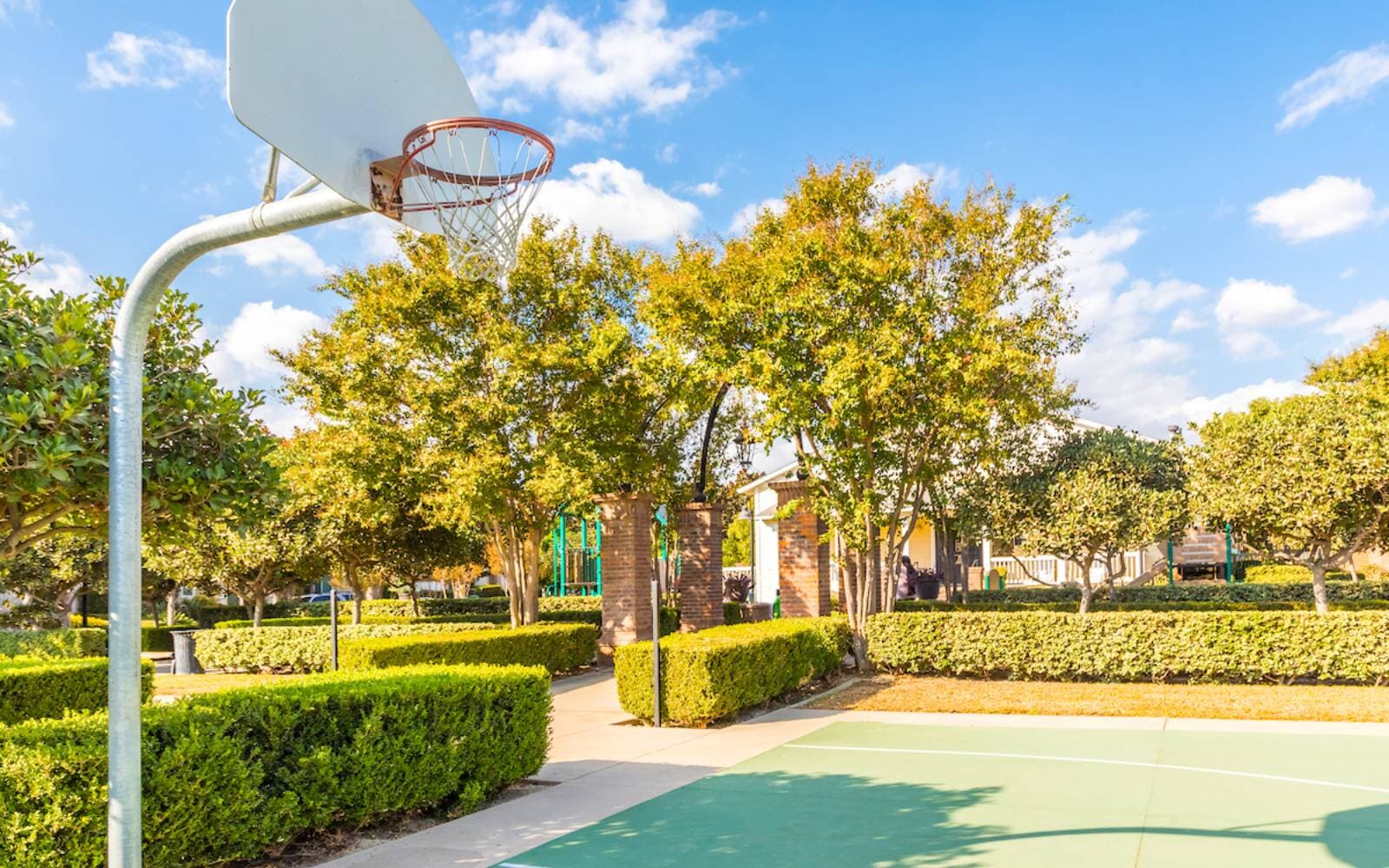 Basketball court at Edenglen