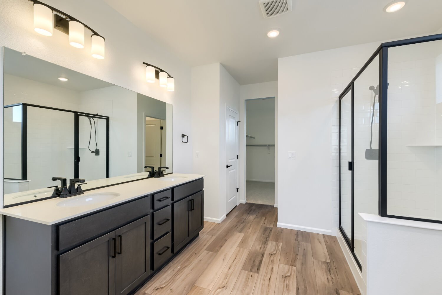 Artisan Two Primary Bath at Brighton Crossings in Brighton, CO Artisan Two Primary Bath at Brighton Crossings in Brighton, CO