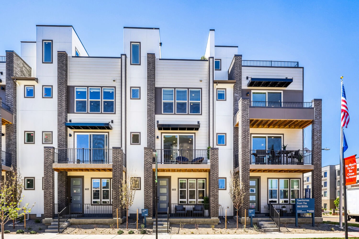 Contour One Exterior at Central Park in Denver, CO