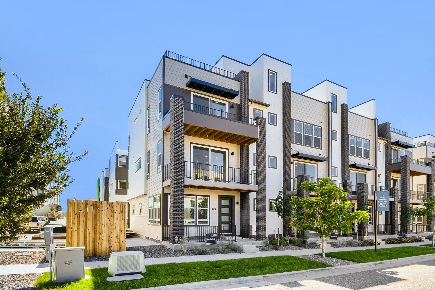 Contour Two Exterior at Central Park in Denver, CO
