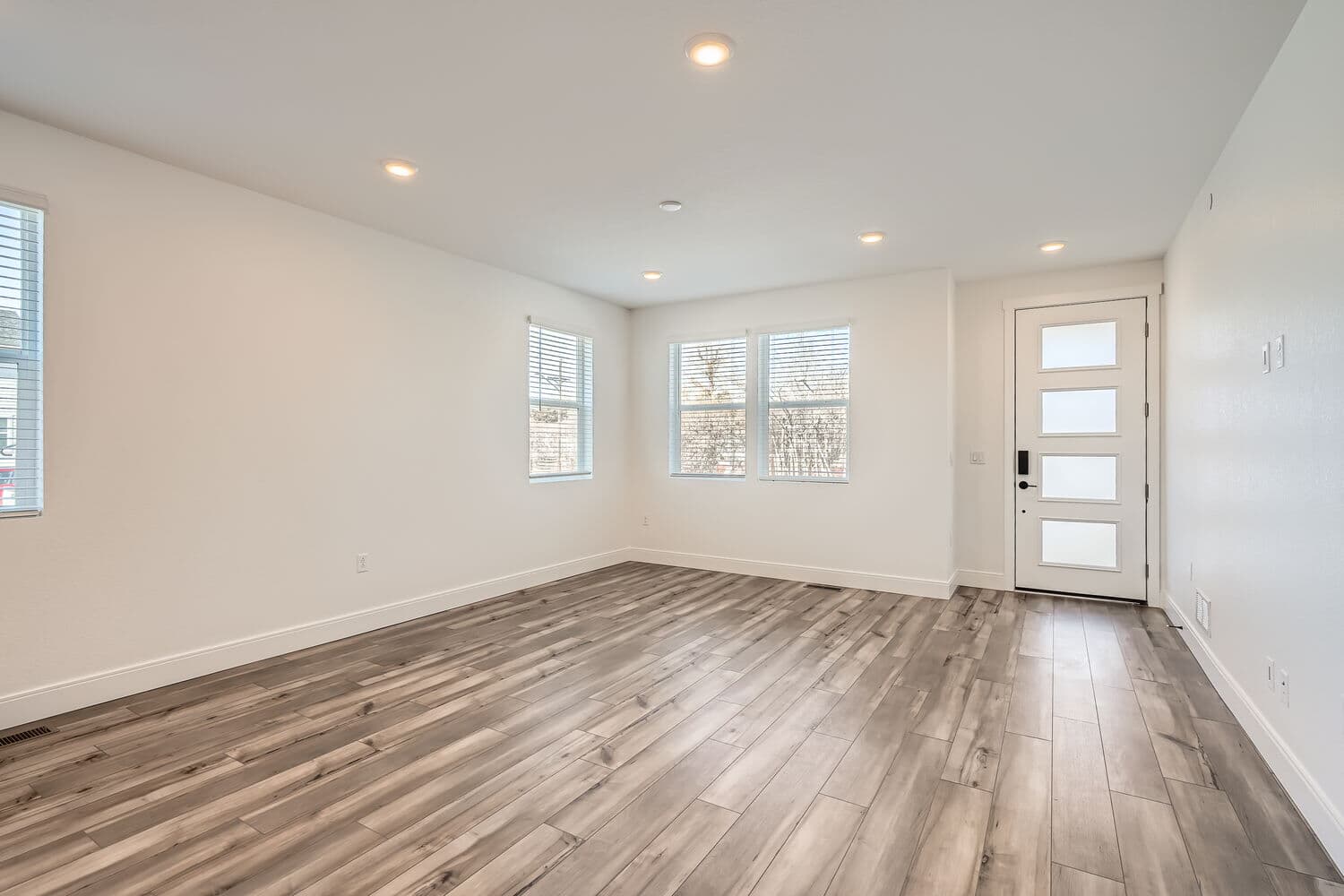 Horizon One Family Room at Midtown in Denver, CO Horizon One Family Room at Midtown in Denver, CO