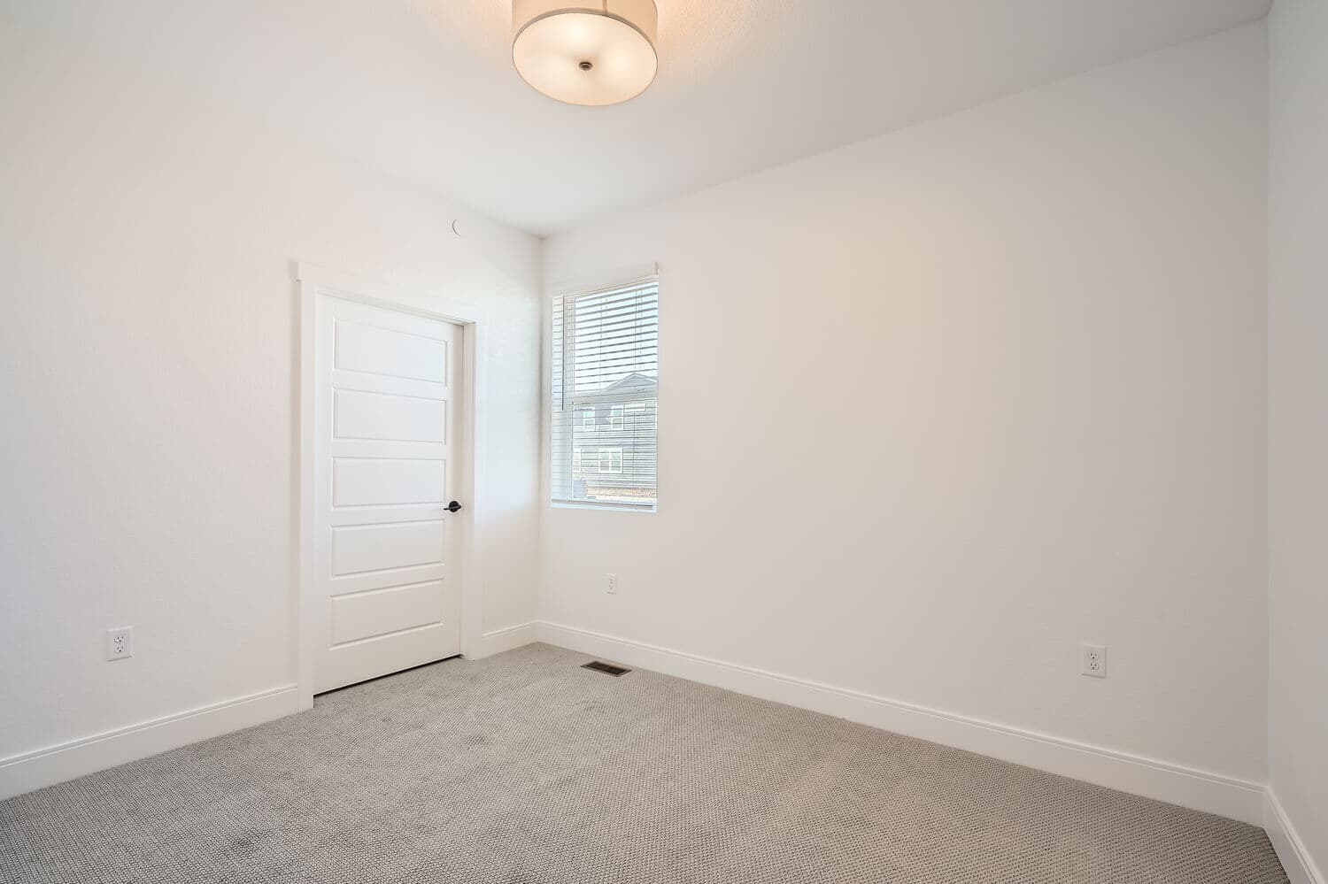 Horizon One Secondary Bedroom at Midtown in Denver, CO Horizon One Secondary Bedroom at Midtown in Denver, CO