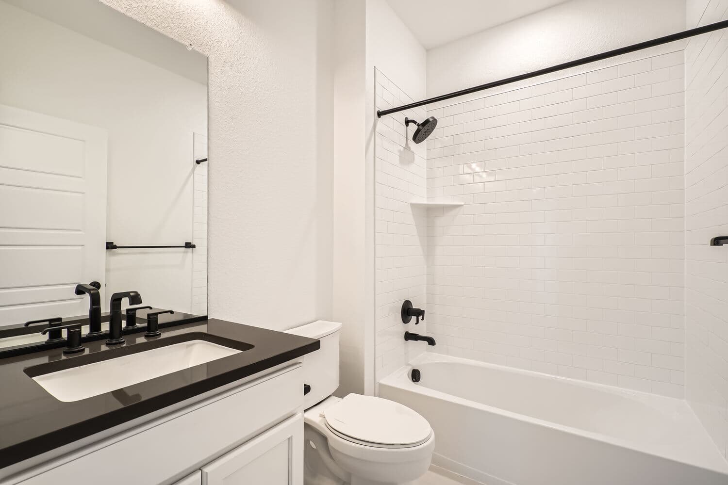 Horizon One Secondary Bath at Midtown in Denver, CO Horizon One Secondary Bath at Midtown in Denver, CO