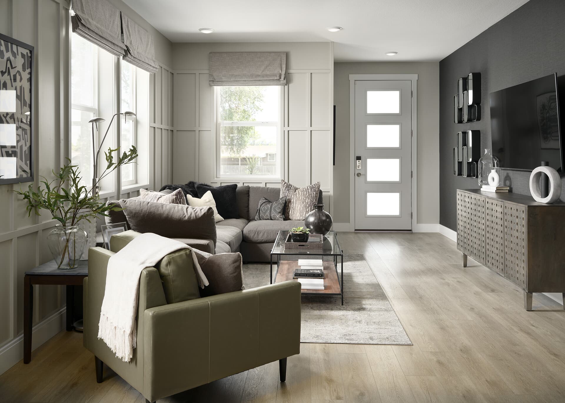 Horizon 4 Family Room at Midtown in Denver, CO Horizon 4 Family Room at Midtown in Denver, CO