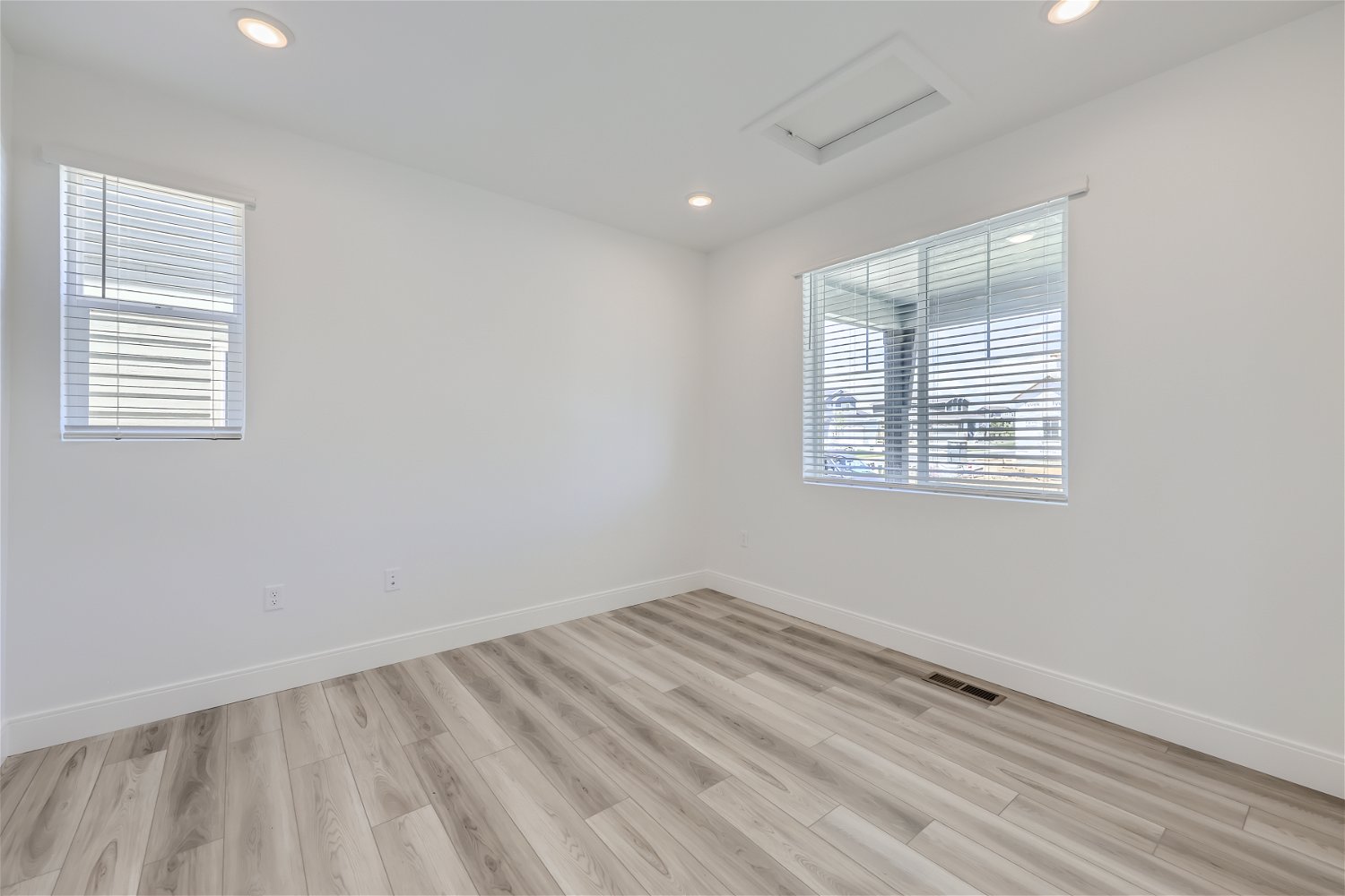 5464 Riverbend Study at Barefoot Lakes in Firestone, CO