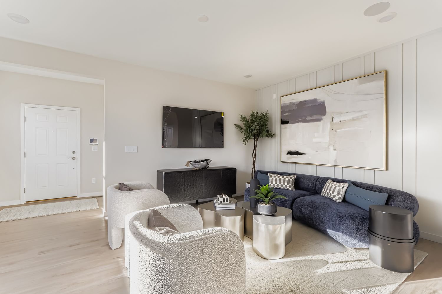 Canvas Three Family Room at Barefoot Village in Firestone, CO