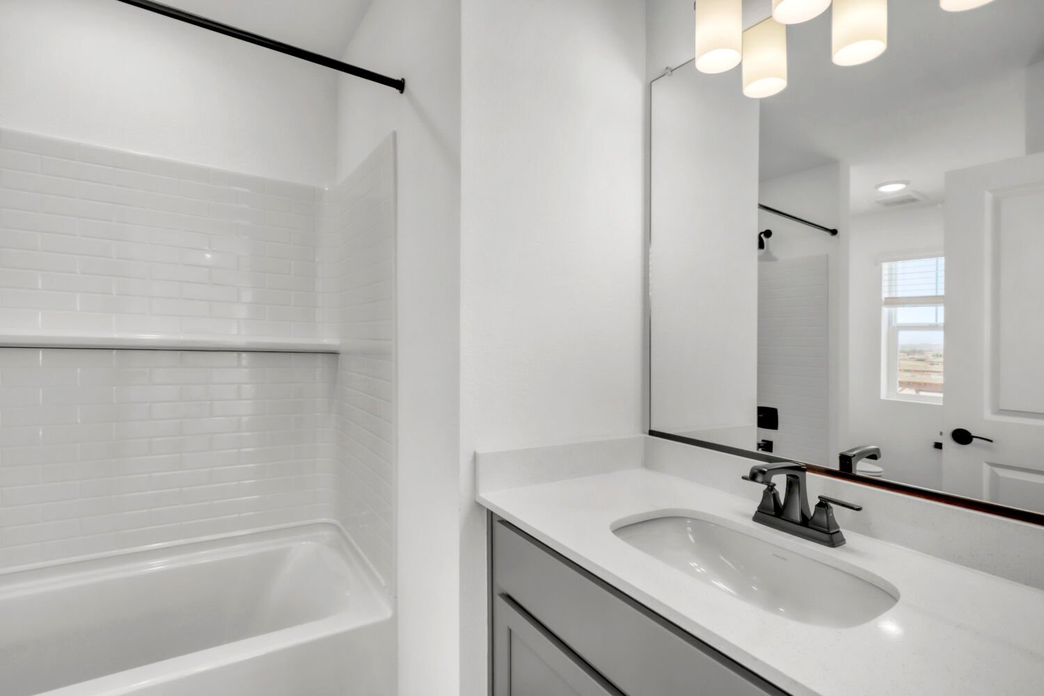 Canvas One Secondary Bath at Barefoot in Firestone, CO