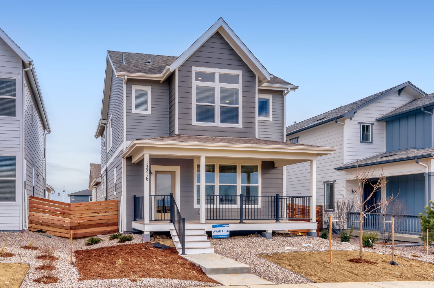 Tealight Eight Exterior