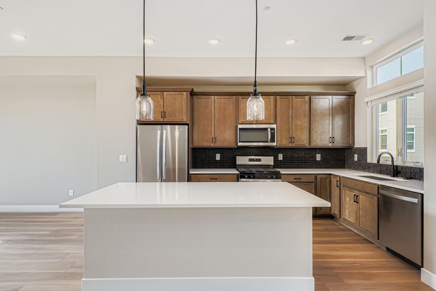 15563 West Washburn Drive Kitchen at Solterra in Lakewood, CO 15563 West Washburn Drive Kitchen at Solterra in Lakewood, CO