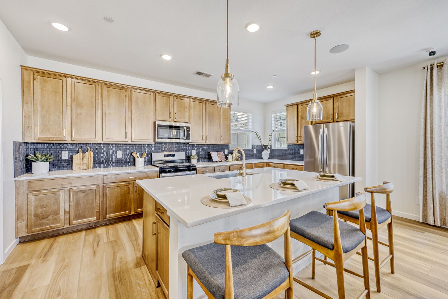 Contour Two Kitchen at Uplands in Westminster, CO