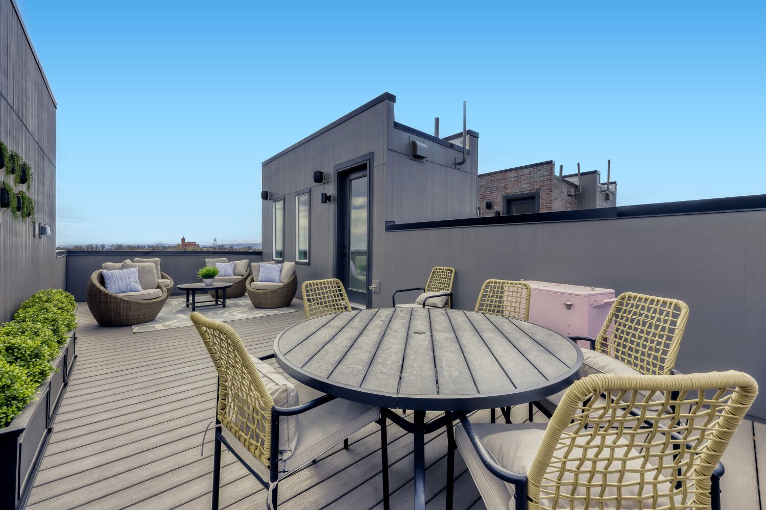 Contour Three Rooftop Deck at Uplands in Westminster, CO