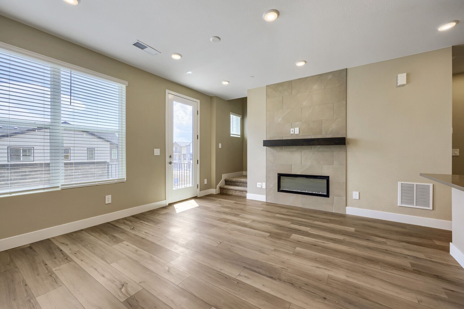 Contour Three Family Room at Uplands in Westminster, CO Contour Three Family Room at Uplands in Westminster, CO