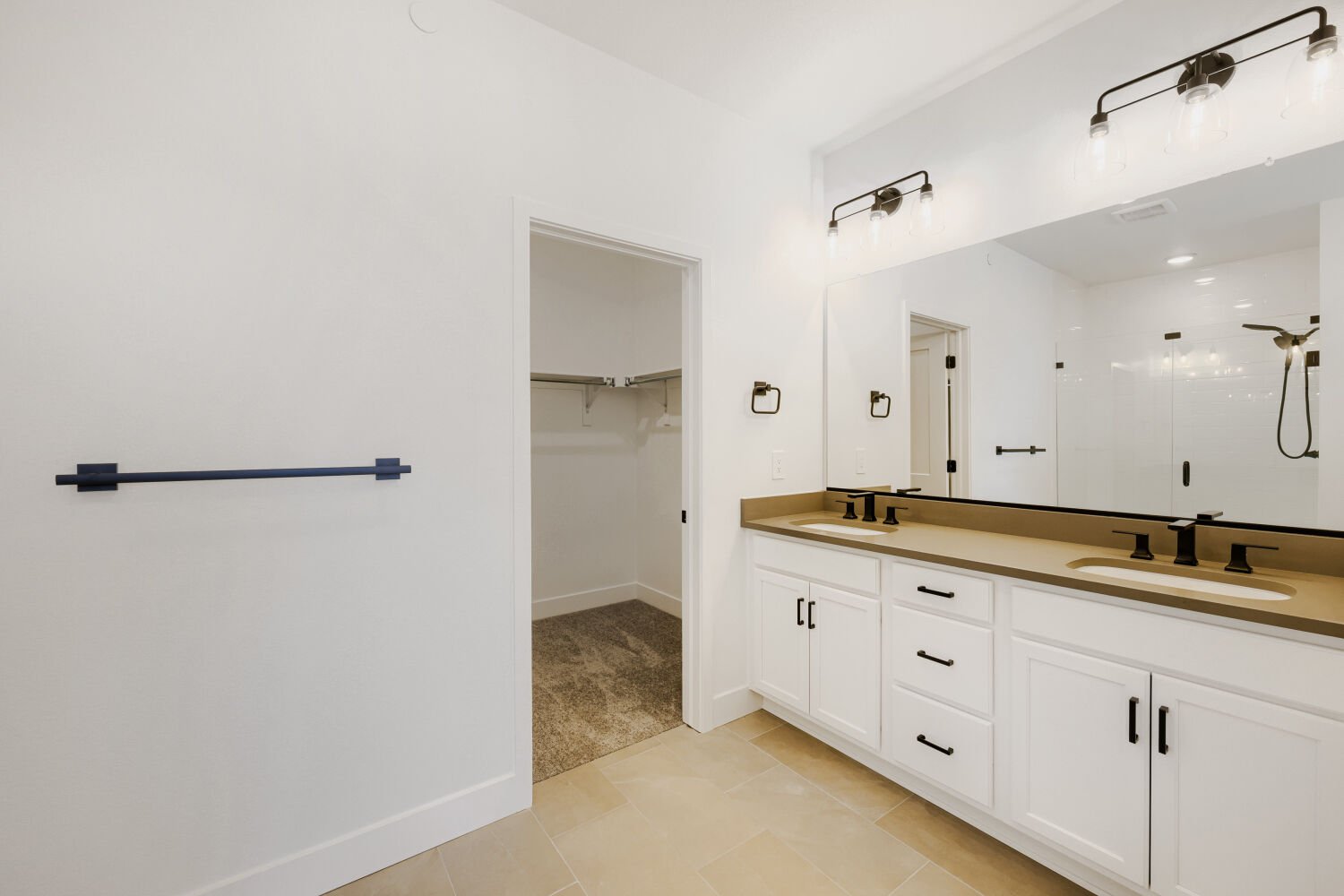 Contour Main Primary Bath at Uplands in Westminster, CO