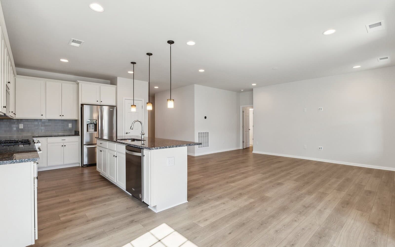 The kitchen of the Monet on homesite 983 at Heritage Shores by Brookfield Residential.