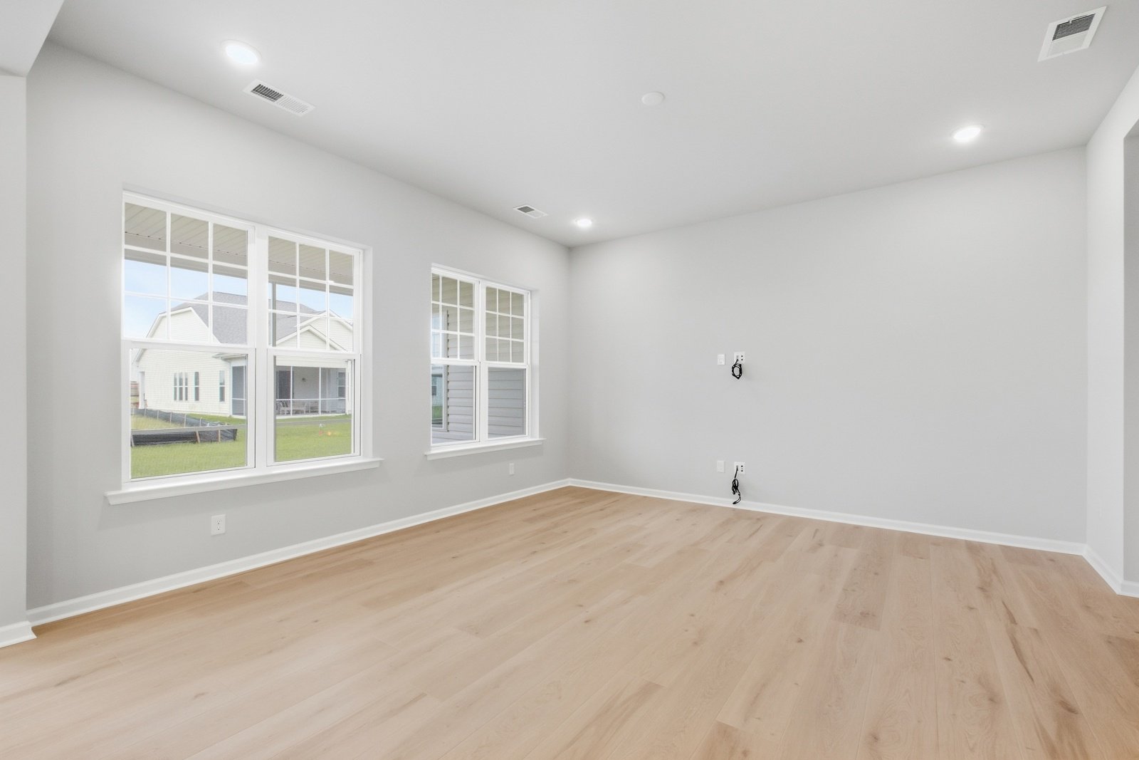 The family room of the Savoy II on homesite 989.