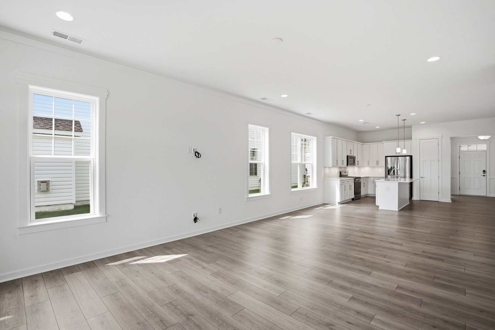 The main level of the Picasso on homesite 991.