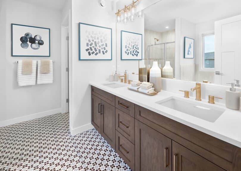 Primary ensuite in Robson at The Orchards by Brookfield Residential in Edmonton AB