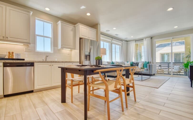 Wood look tile in the dining area of Citrus 1 at New Haven in Ontario Ranch, CA
