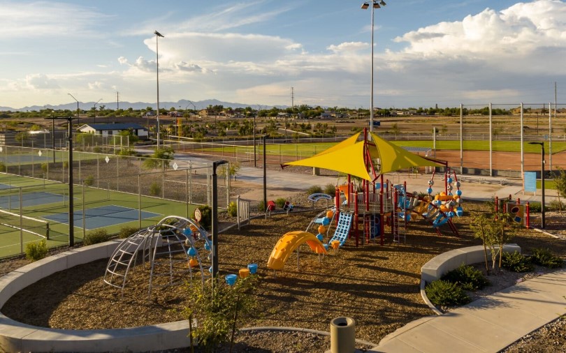 Aerial view of amenities at Alamar Park in Avondale AZ