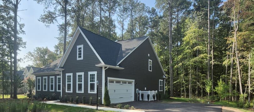 Exterior of Savoy II at Swan Point in Issue MD